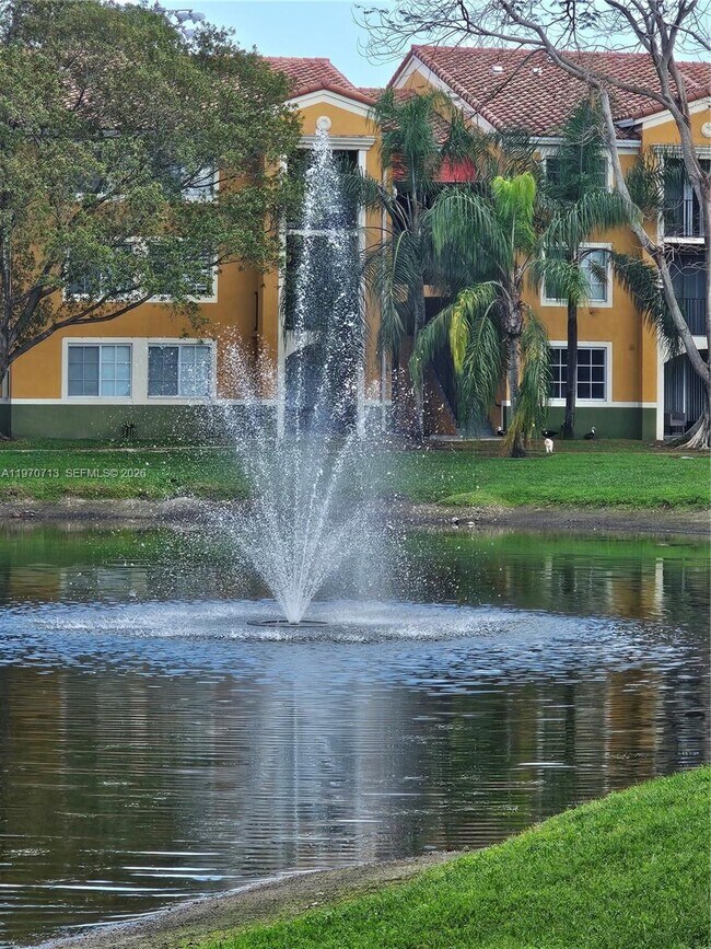 Building Photo - 2351 W Preserve Way