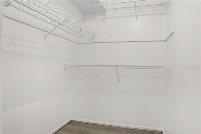 Building Photo - 1700 SW 16th Ct