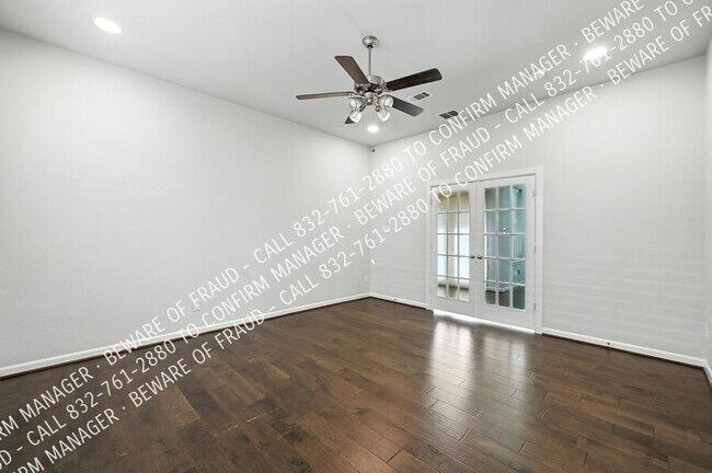 Building Photo - 5413 Harbour Rd
