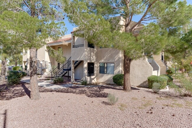 Building Photo - Stylish Remodeled 2-Bedroom Condo with Bal...