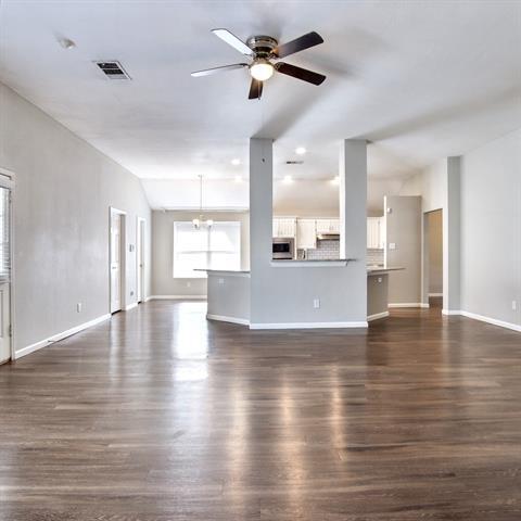 Building Photo - 3117 Cactus Dr