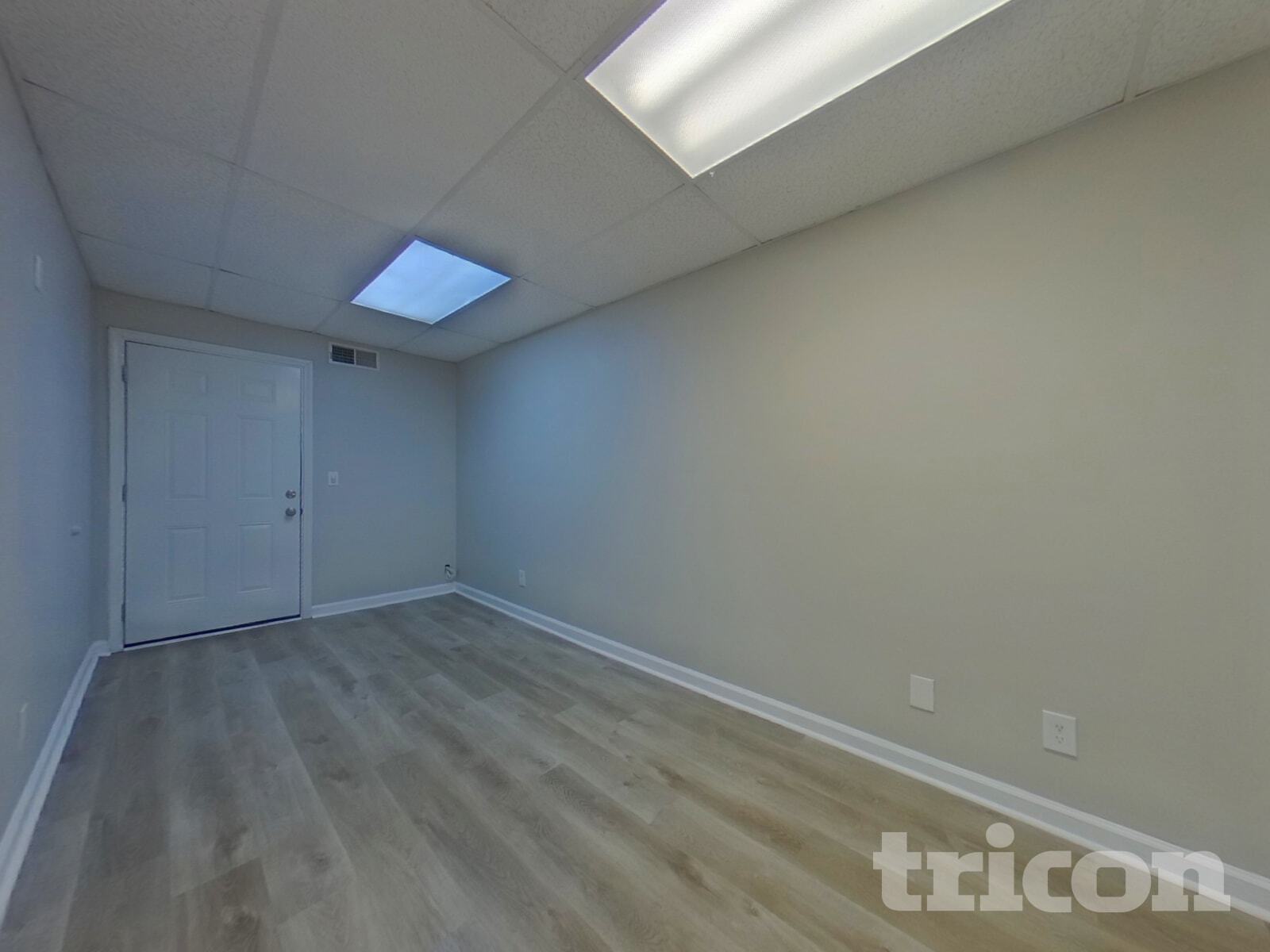 Building Photo - 132 Diamond Ct