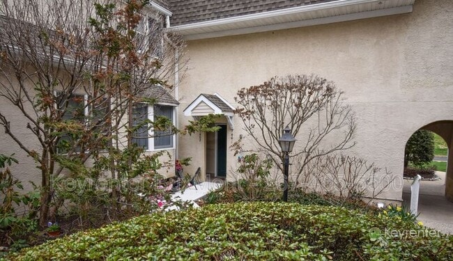 Building Photo - 1401 Kathleen Ct