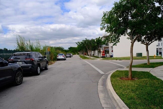 Building Photo - 25743 SW 144th Ave