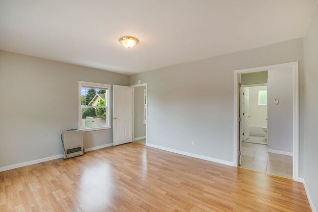 Primary Photo - 2638 Sacramento St