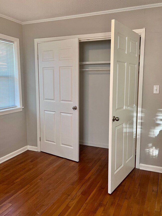 Building Photo - 4 Bedroom 2 Bathroom Home, Lonoke