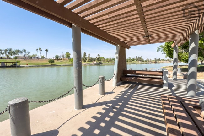 Building Photo - 3Bed/2Bath House at Baseline Rd/Rural Rd! Ready for Immediate Move-In! – NO HOA!