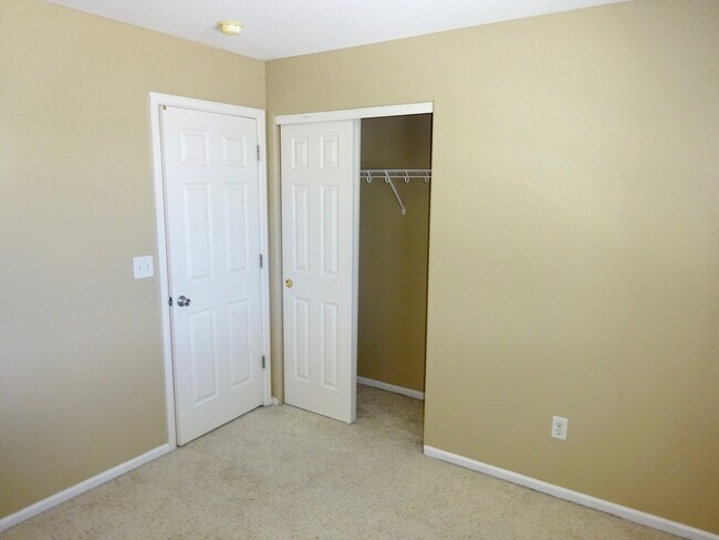 Building Photo - Beautiful 4 Bedroom Home In Parker - Piner...