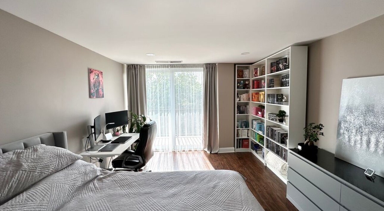 Building Photo - 190 S Wood Dale Rd