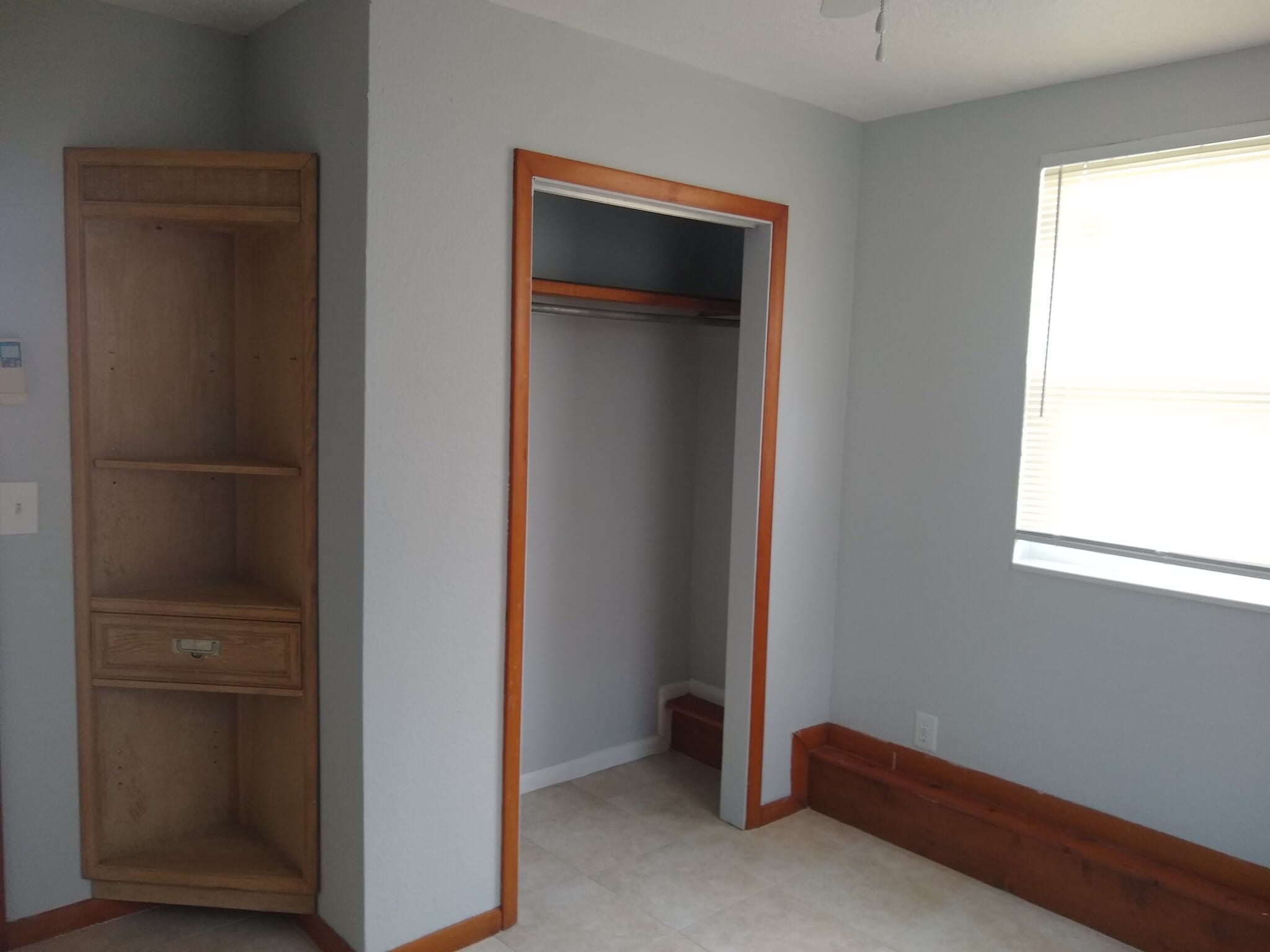 Building Photo - 213 Martin St