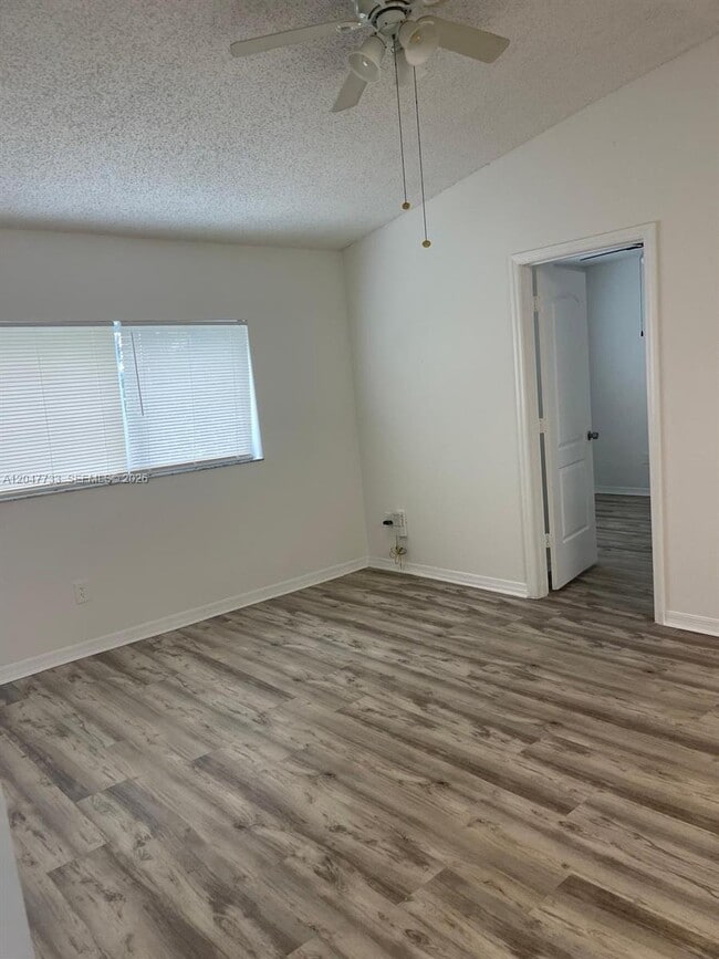 Building Photo - 3660 N 56th Ave
