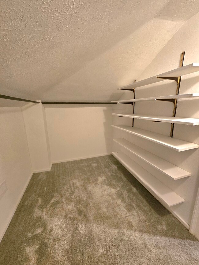 Building Photo - 411 Lafayette Ave