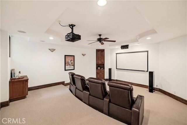 Building Photo - 718 N Poinsettia Ave