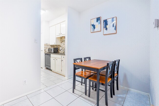 Building Photo - 7900 N Stadium Dr