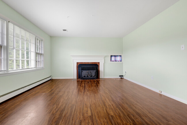 Building Photo - 9700 Georgetown Pike