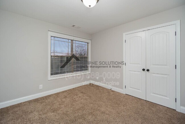 Building Photo - 1135 Salem Rd