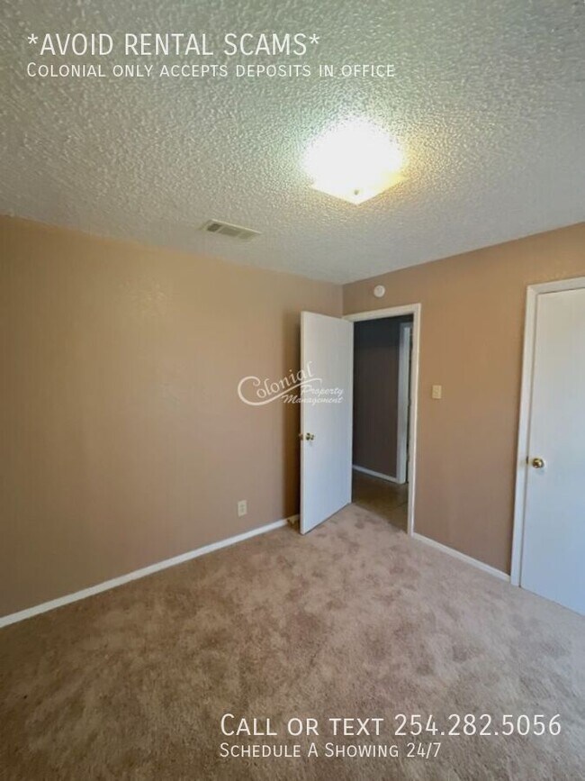 Building Photo - 1514 Missouri-