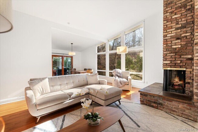 Building Photo - 6A Dickel Rd