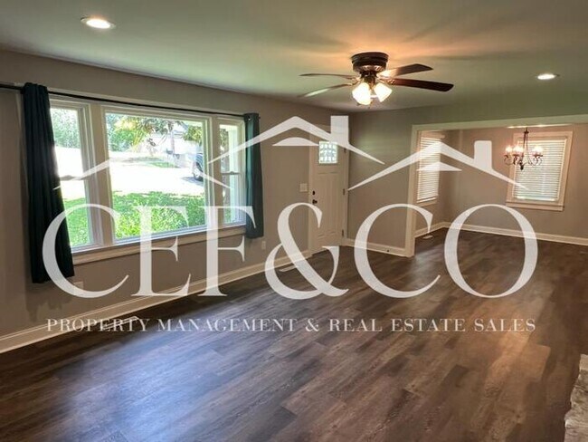 Building Photo - Beautiful 3 bedroom home available in Simpsonville