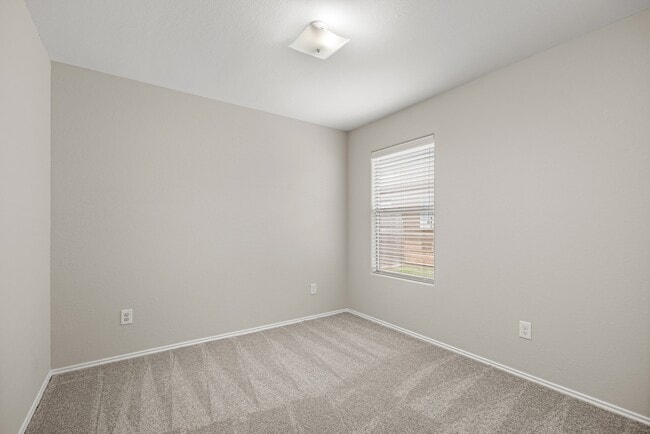 Building Photo - 2619 Chisolm Creek Ct