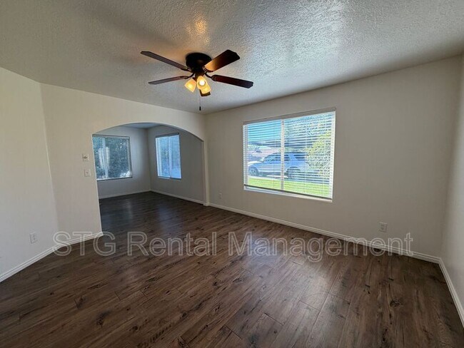 Building Photo - 473 E 1100 S