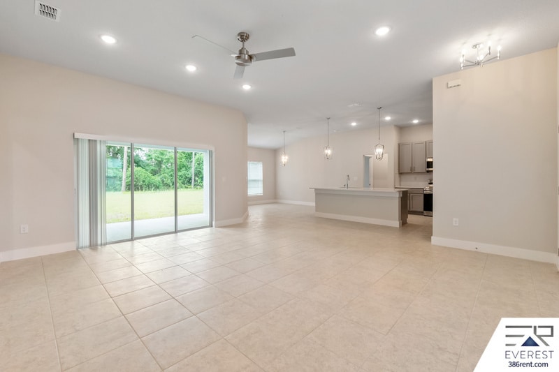 Building Photo - 50 Postwood Dr