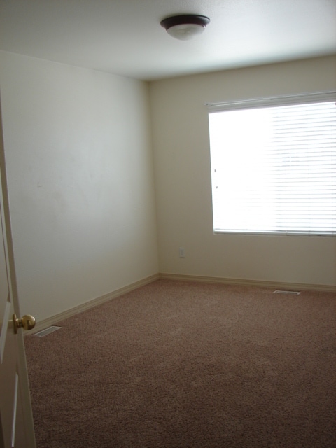Building Photo - 7261 Grand Prairie Dr