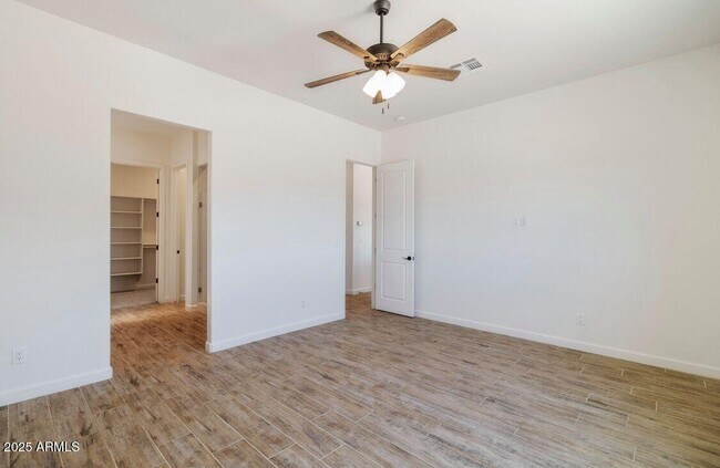 Building Photo - 48126 N Coyote Pass Rd