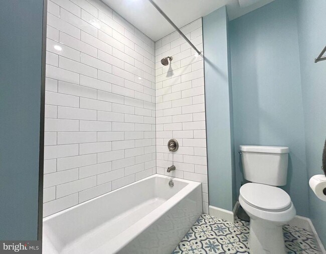 Building Photo - 5715 Balsam Grove Ct