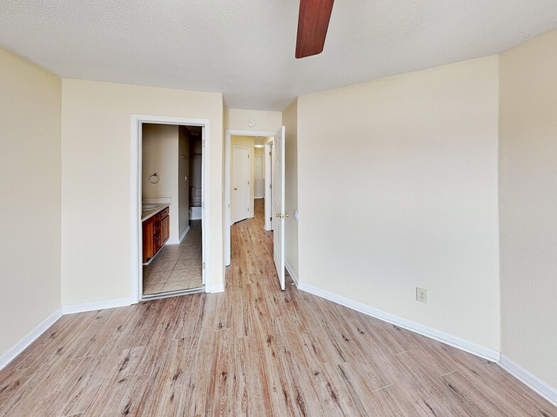 Building Photo - 385 Kimbrough Dr