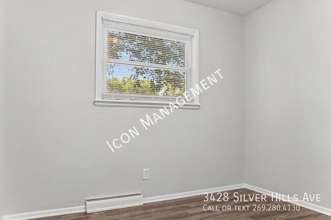 Building Photo - 3428 Silver Hills Ave
