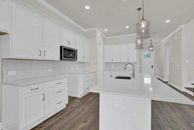 Building Photo - 4739 Anise Cir