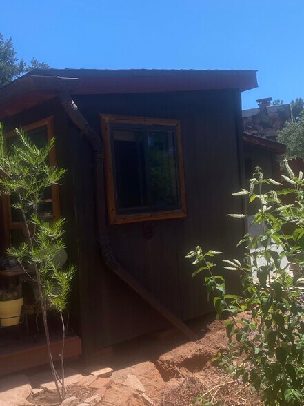 Building Photo - 120 Palo Verde Cir