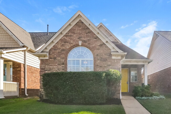 Building Photo - 8573 Griffin Park Dr