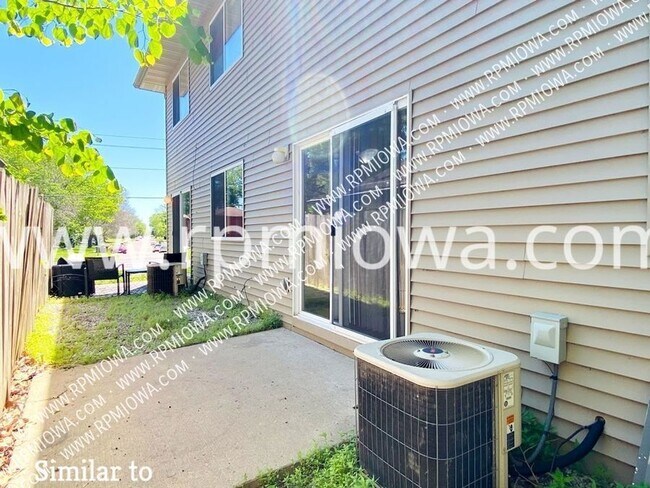 Building Photo - 1511 N Dakota Ave