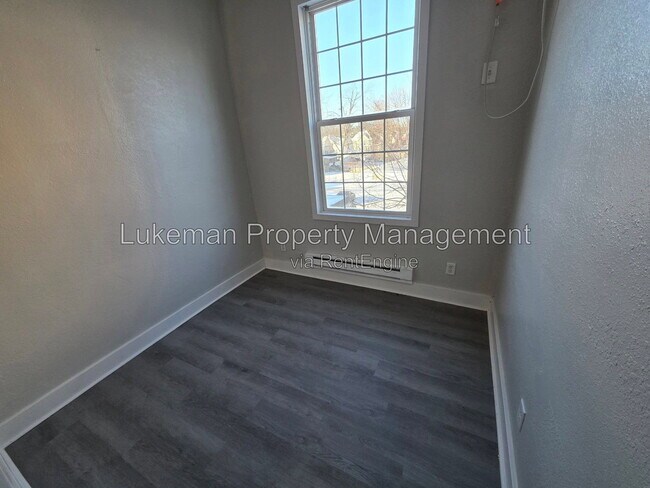 Building Photo - 1338 Portage Street