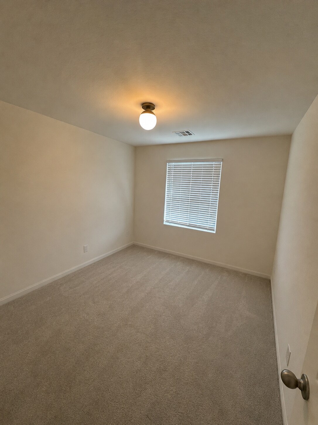 Building Photo - 7439 Tinley Creek Ave