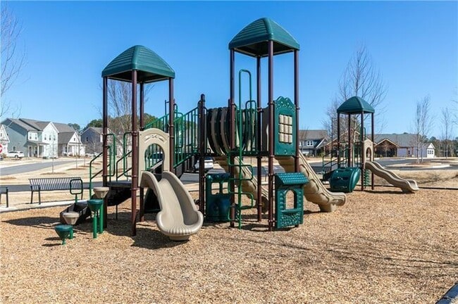 Building Photo - 3065 Cambridge Ml St