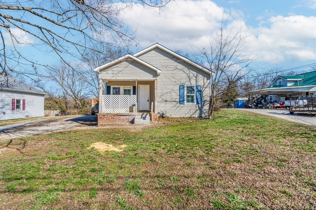 Building Photo - 207 Sunset Ave