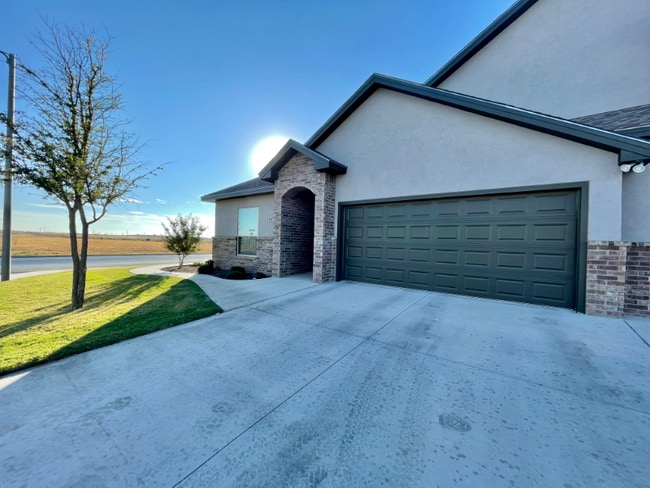 Building Photo - 1224 Milltown Rd