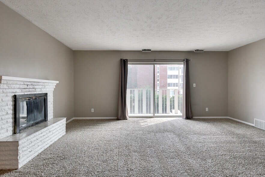 Building Photo - 500 S 37th St