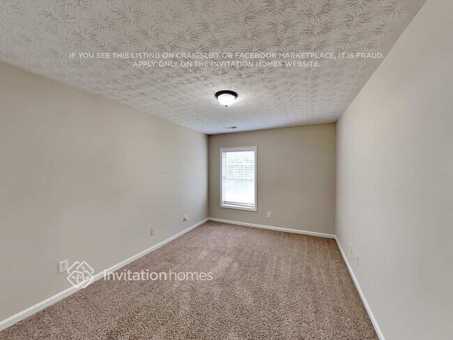 Building Photo - 1881 Carisbrook Pl SW