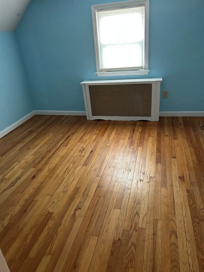 Building Photo - 6316 Main St