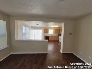 Building Photo - 102 Kenrock Ridge