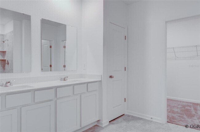 Building Photo - 4840 Edensbridge Ln