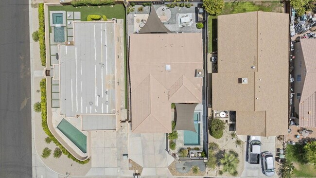 Building Photo - 52280 Avenida Ramirez