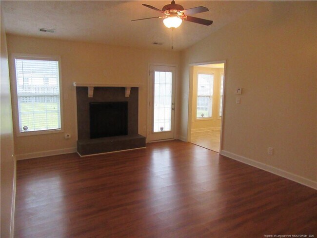 Building Photo - 2212 Cliff Swallow Drive