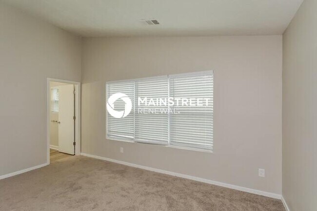 Building Photo - 3 Bedroom Pet-Friendly Home in Lithonia, GA with Main Street Renewal
