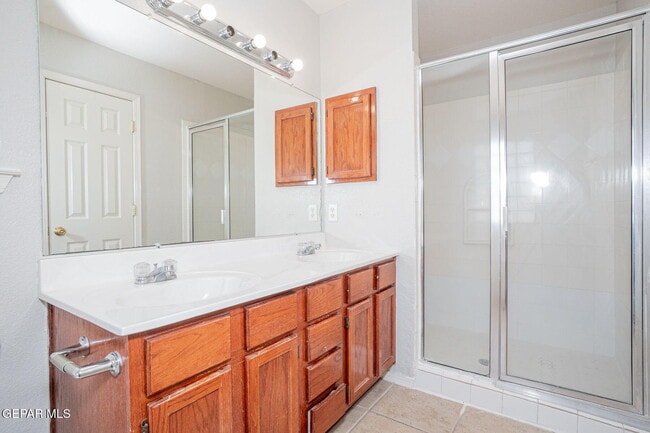 Building Photo - 3057 Tierra Mina Dr