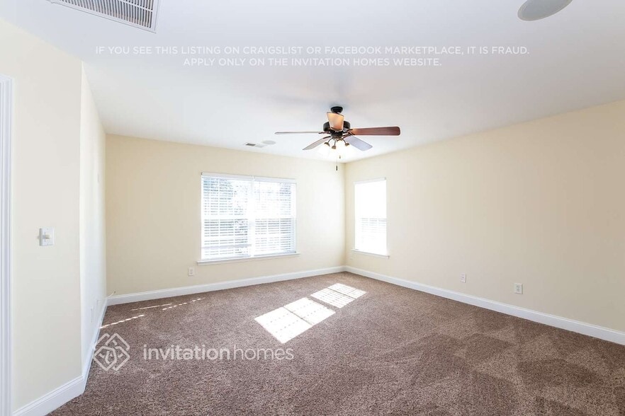 Building Photo - 112 Waterlynn Club Dr